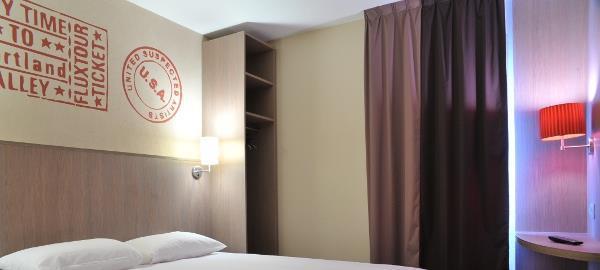 Campanile Hotel Cholet