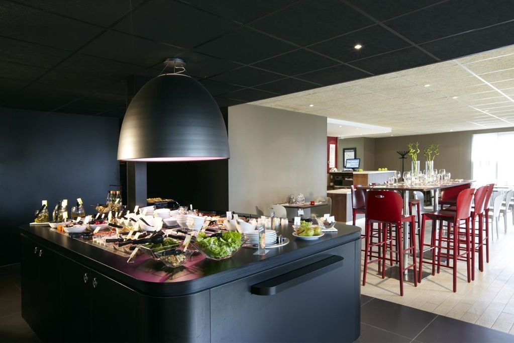 Campanile Hotel Cholet